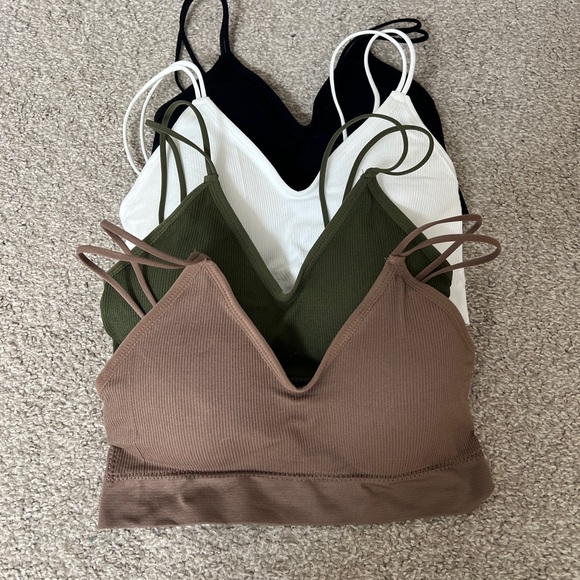 NWOT Set of Four Sleep Bras. Removable Pads. Double strap. Stretchy, Comfy M - Picture 1 of 5